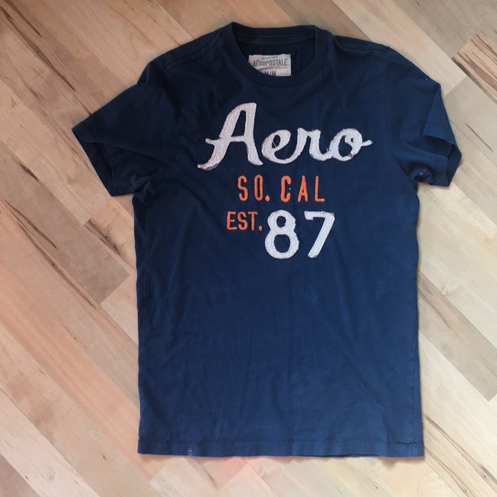 AERO tShirt Blue size medium Vintage Worn